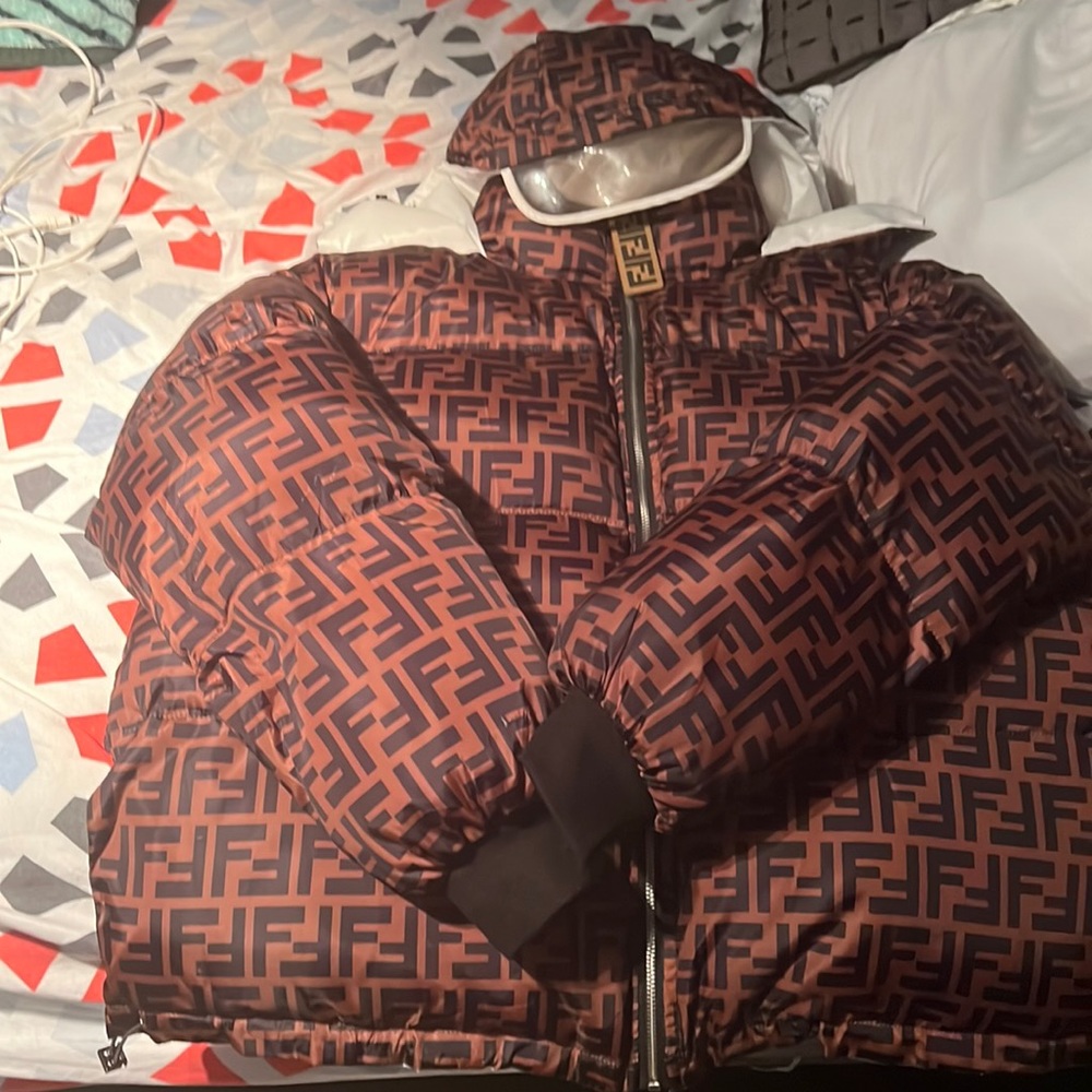 Reverse fendi coat great Condtion nice and clean another winter coat